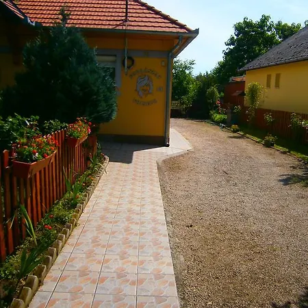 Krisztina Vendeghaz Balatongyörök